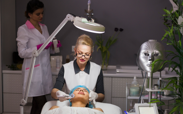 Your Ultimate Guide to a Glamorous Career in Cosmetology