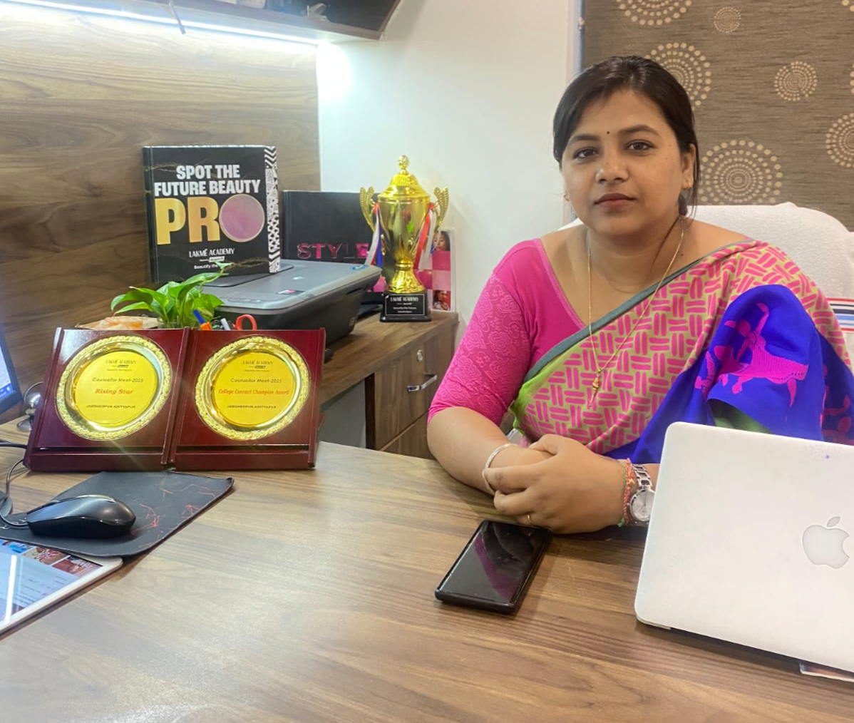 Awarded as College Connect Champion & Rising Star 2025